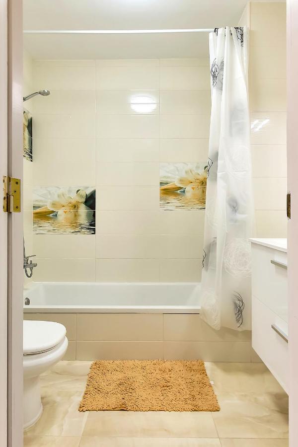 Yellow 3 Bedroom Large Apartment For 10 Guests Costa Adeje  Exterior foto